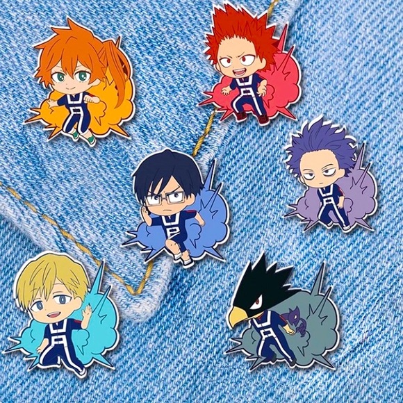 My Hero Academia brooch pins - Picture 1 of 2